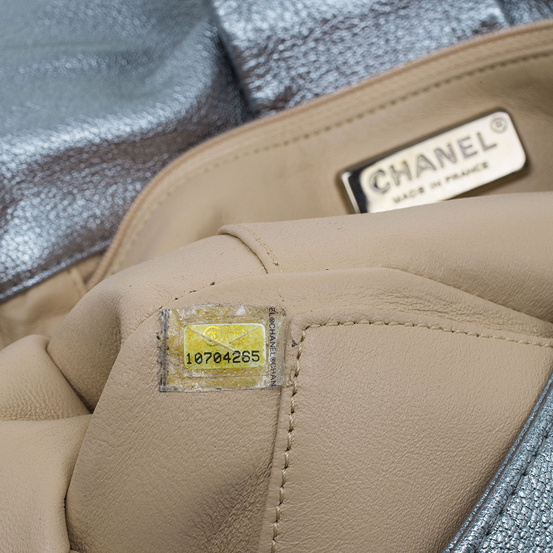 Chanel Luxe Ligne Flap Bag - Metallic Handle Bags, Handbags - CHA11428