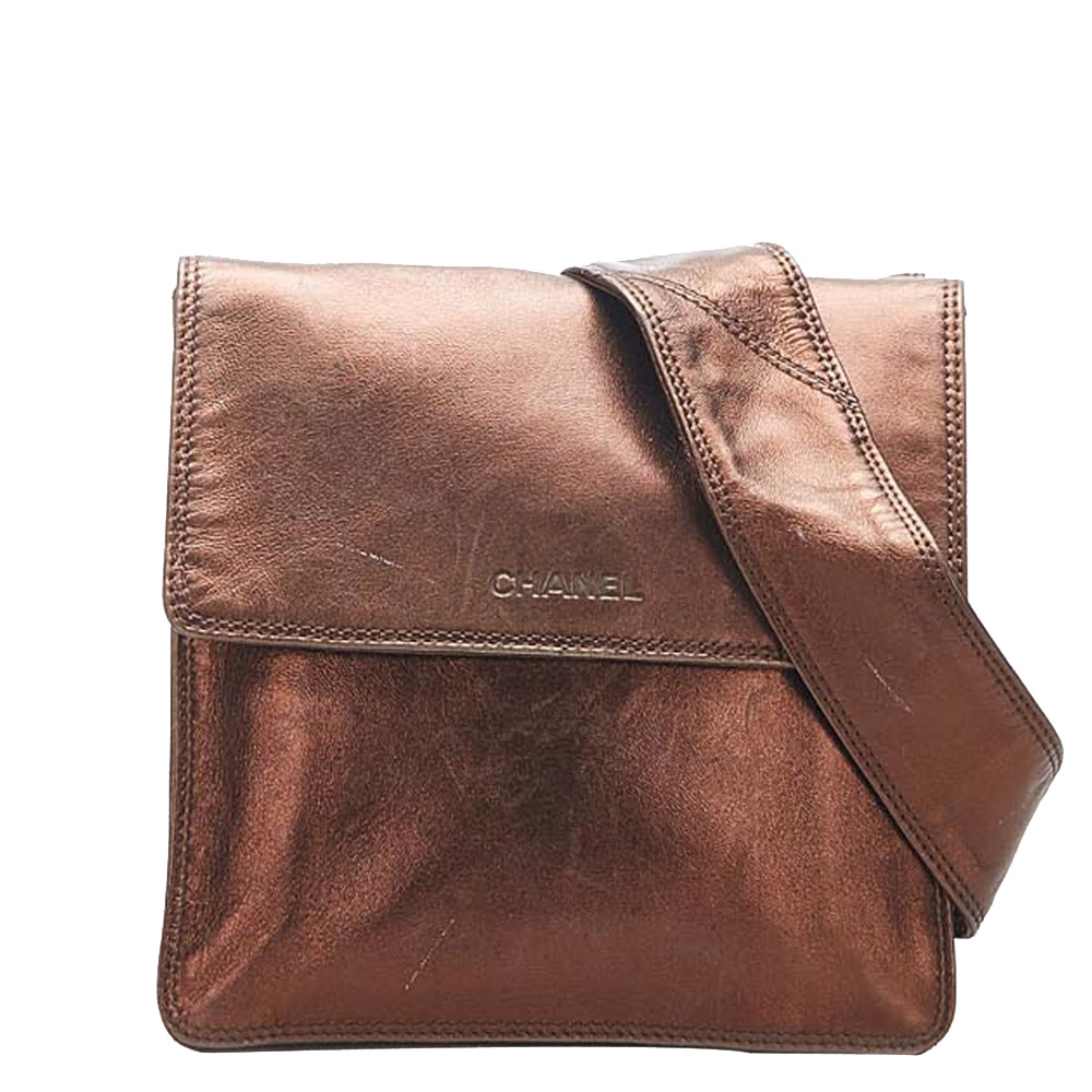 Pre-owned Chanel Metallic Brown Leather Vintage Logo Messenger Bag