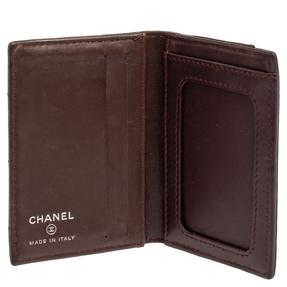 

Chanel Black Quilted Leather Bifold Card Holder