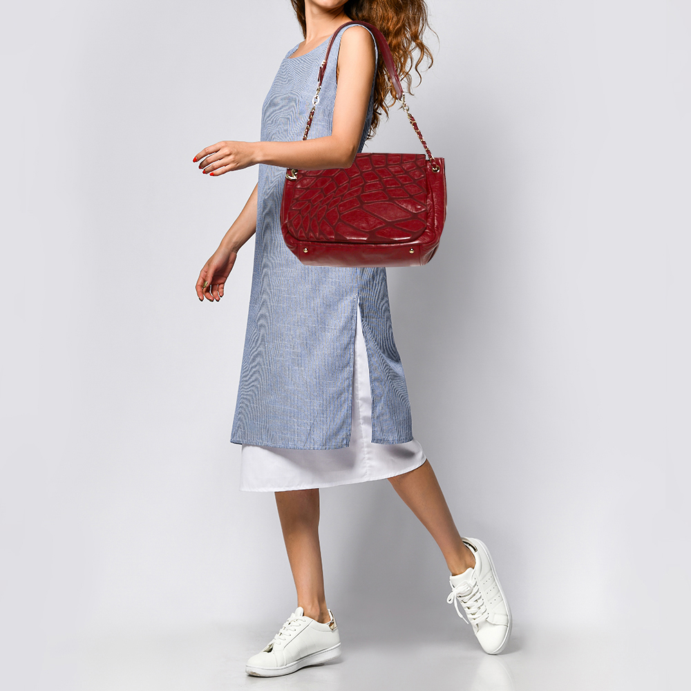 

Chanel Red Leather Scales Accordion Shoulder Bag