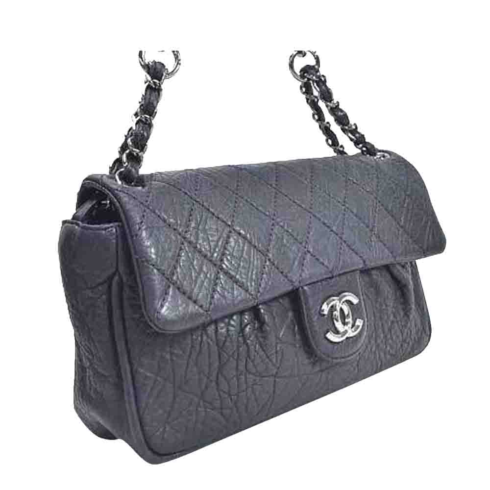 

Chanel Purple Leather Shoulder Bag