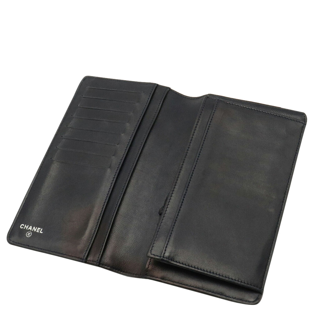 

Chanel Black Patent Leather Wallet