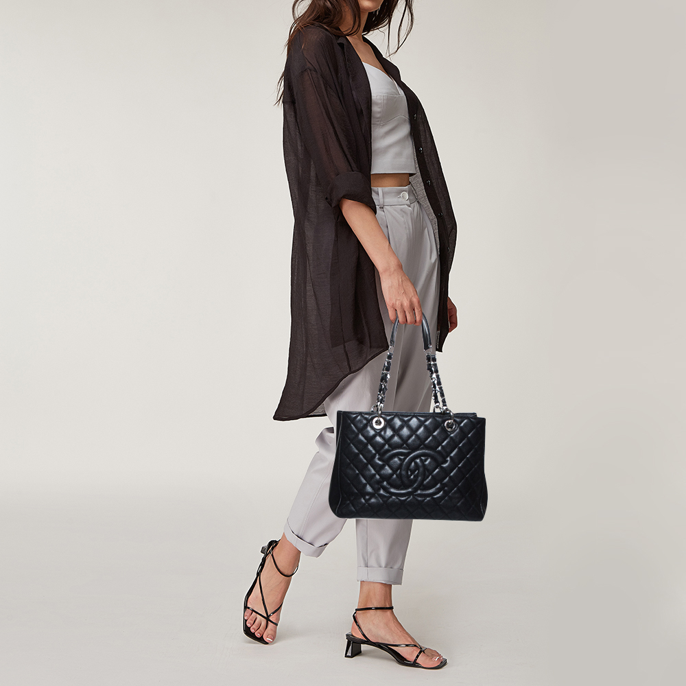 

Chanel Black Quilted Caviar Leather Grand Shopping Tote