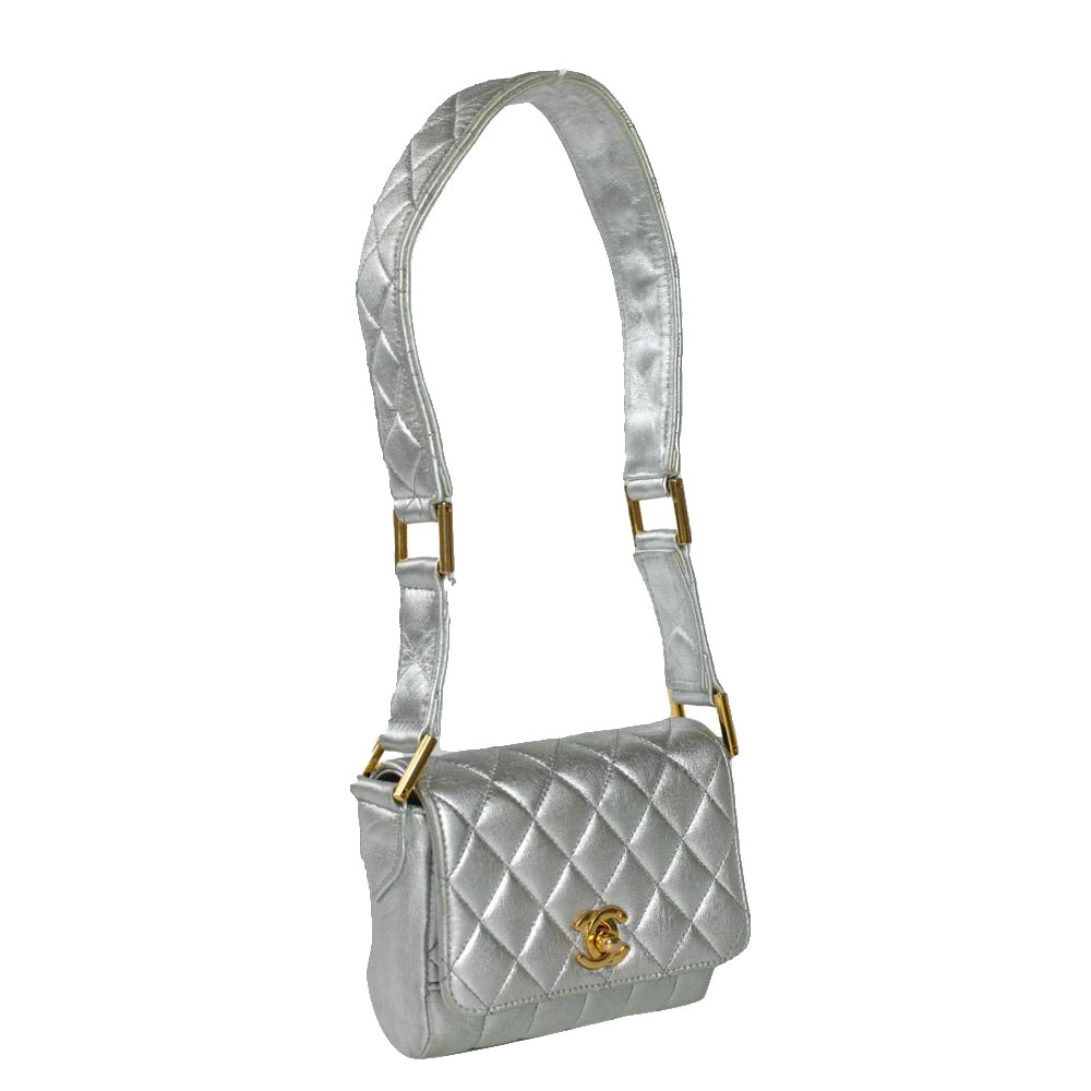 

Chanel Silver Leather Vintage Shoulder Bag