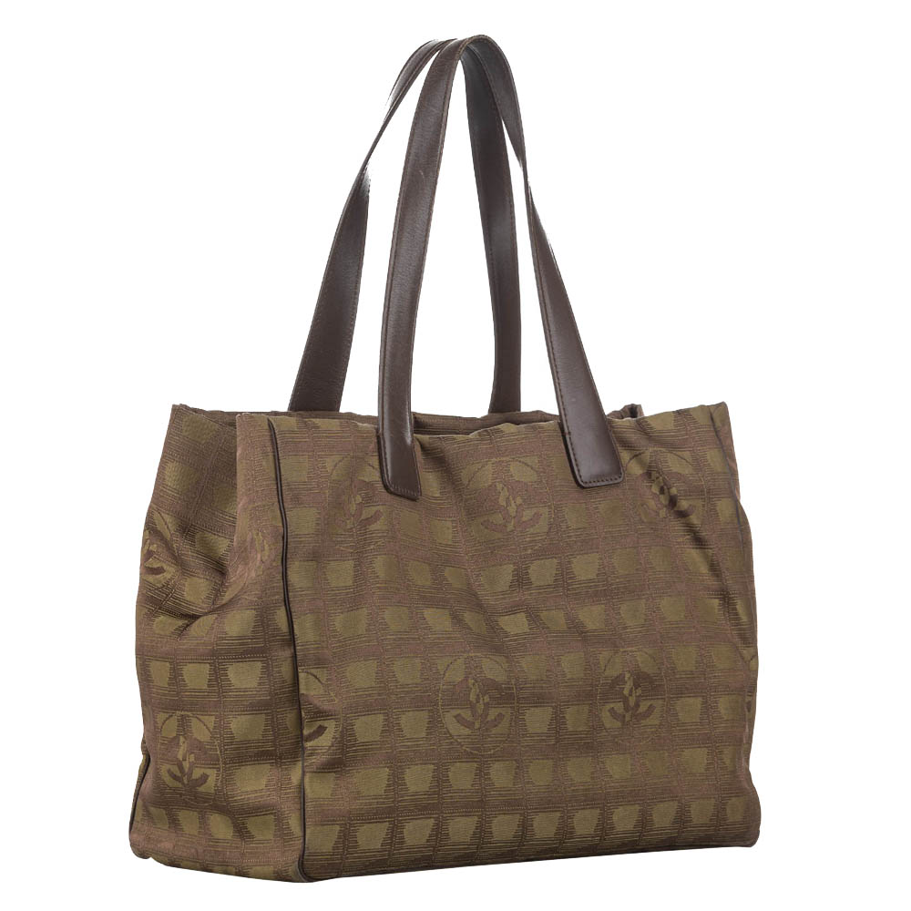 

Chanel Brown/Light Brown Nylon Travel Line Tote Bag