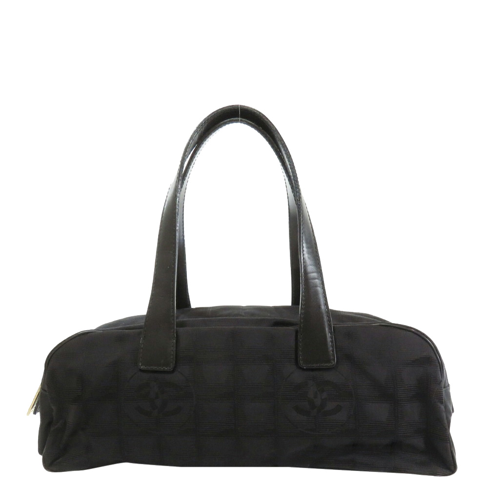 Click to view more detailed imagery on our partner's website Pre-owned Chanel Black Nylon Travel Line Duffel Bag