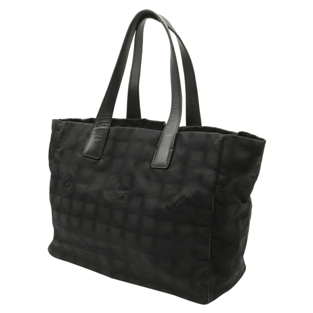 

Chanel Black Nylon Travel Line Tote Bag
