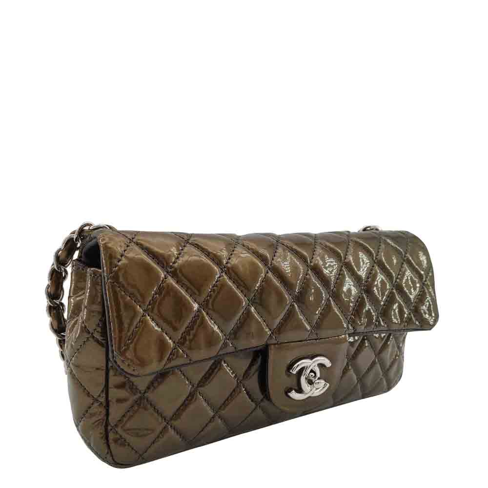 

Chanel Brown/Khaki Leather Patent Leather Shoulder Bag