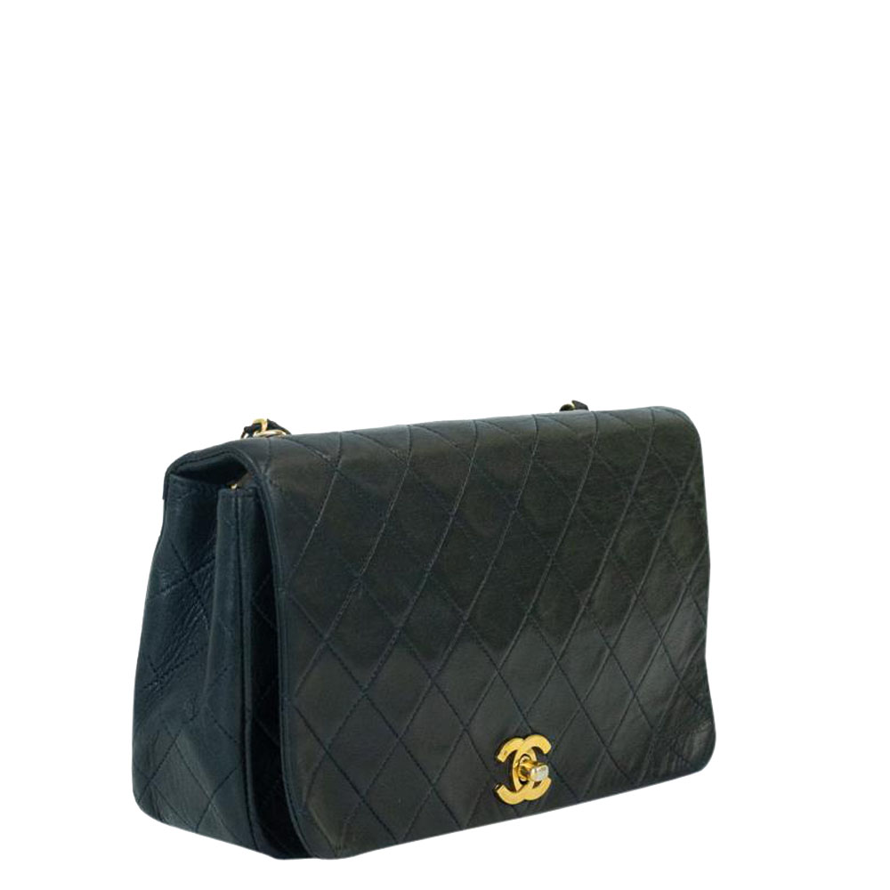 

Chanel Black Quilted Leather Vintage CC Flap Bag