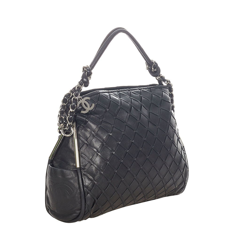 

Chanel Black Leather CC Shoulder Bag