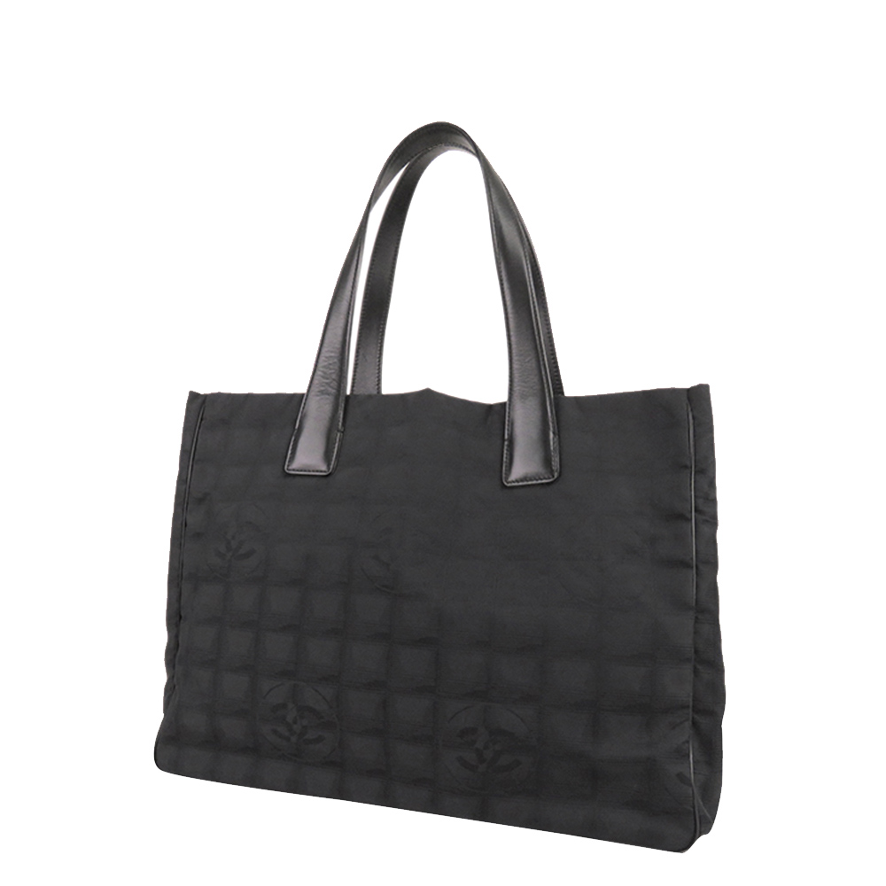 

Chanel Black Nylon Travel Line Tote Bag