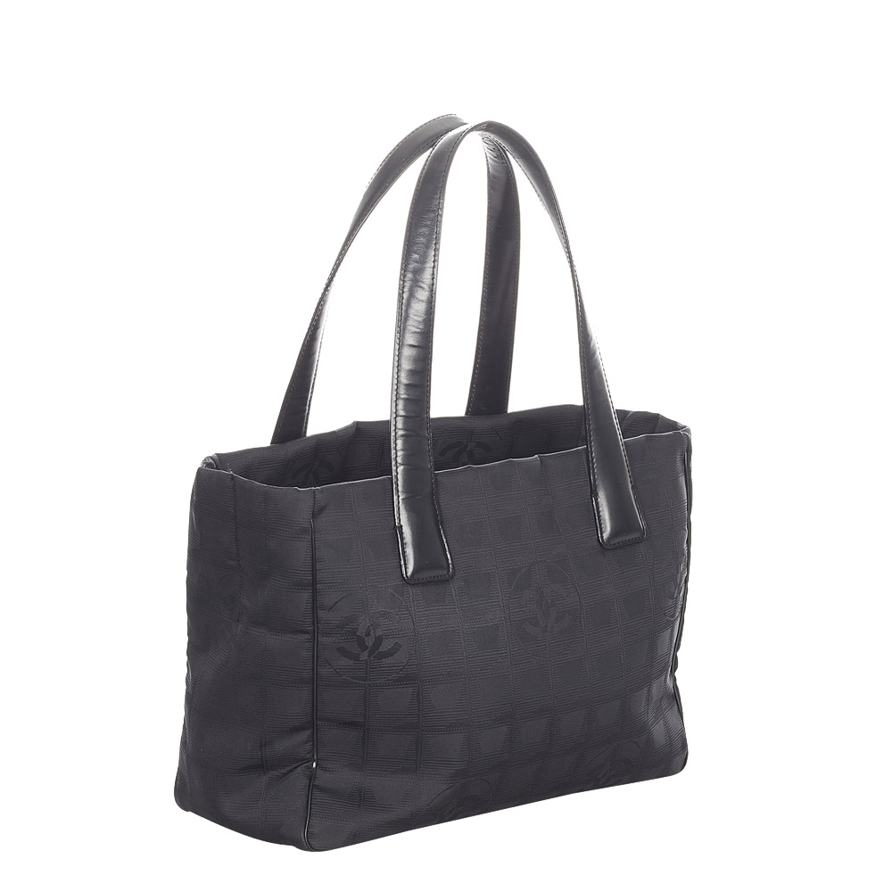 

Chanel Black Nylon Travel Line Tote Bag