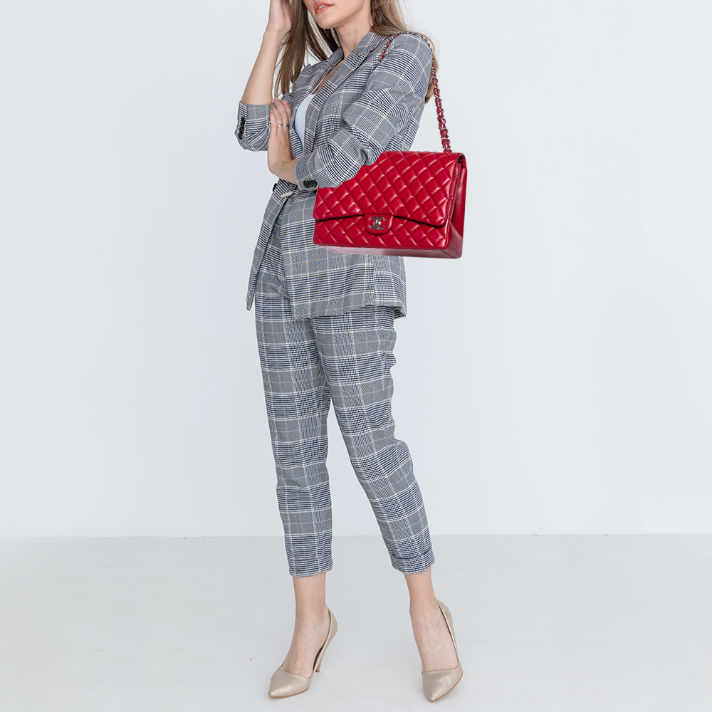 

Chanel Red Quilted Caviar Leather Maxi Classic Double Flap Bag