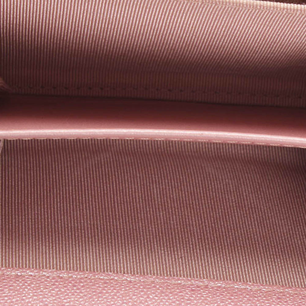 

Chanel Pink Leather Wallet