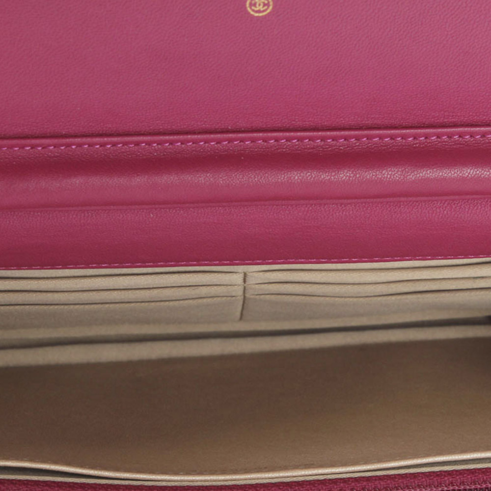 

Chanel Red Leather Camellia Wallet