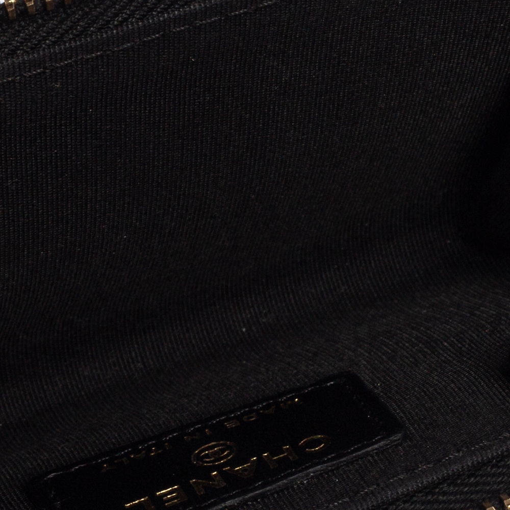 

Chanel Black Leather Camellia Zip Around Compact Wallet