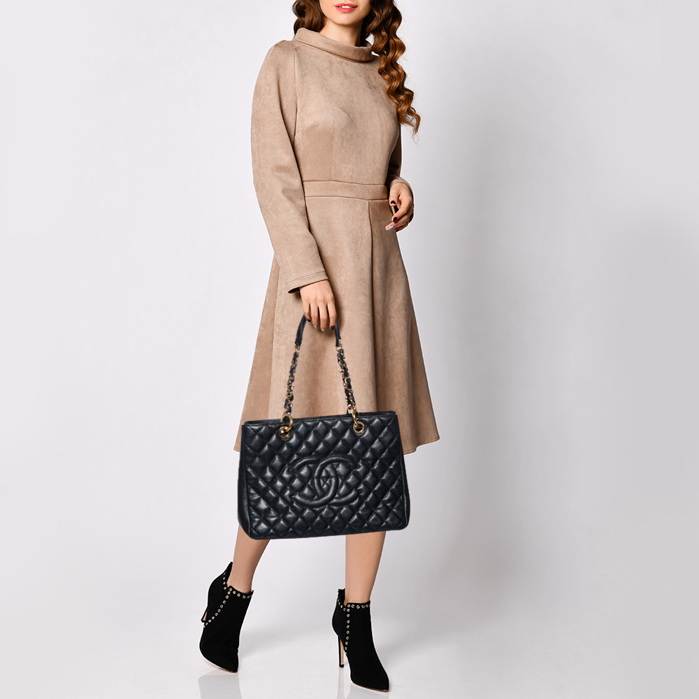 

Chanel Black Quilted Caviar Leather Grand Shopping Tote