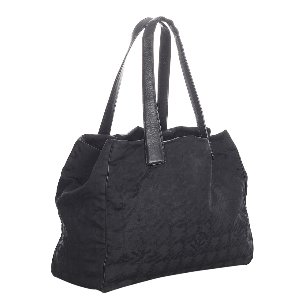 

Chanel Black Nylon New Travel Line Tote Bag
