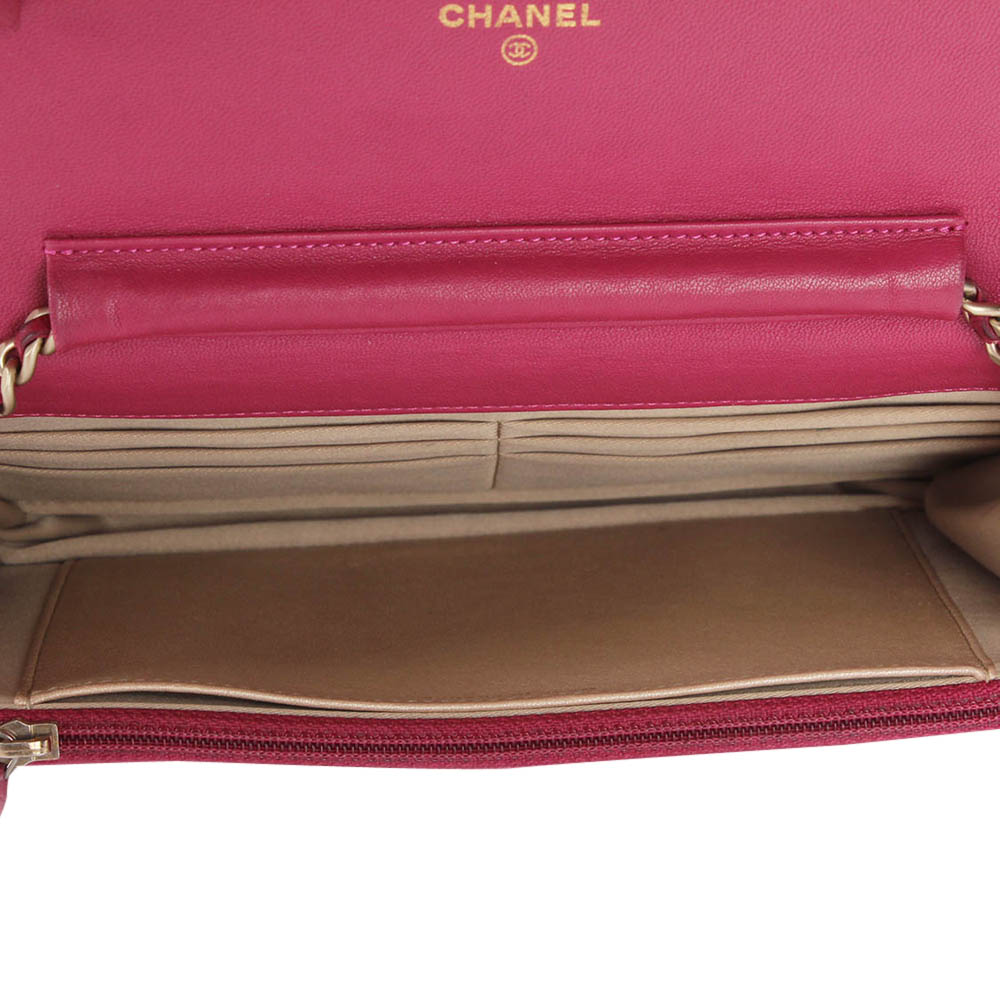 

Chanel Red Leather Camellia Chain Wallet