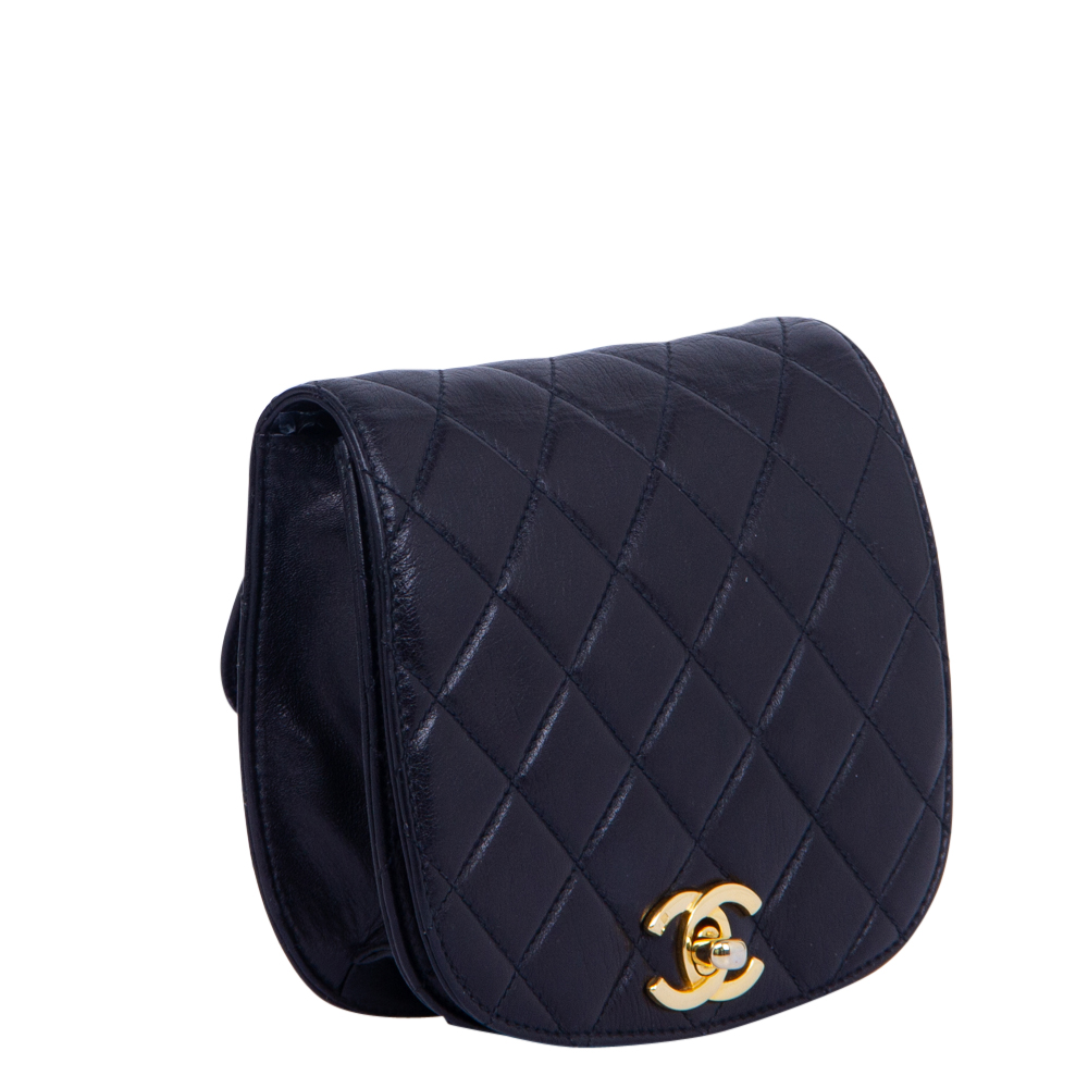 

Chanel Black Quilted Leather CC Waist Bag