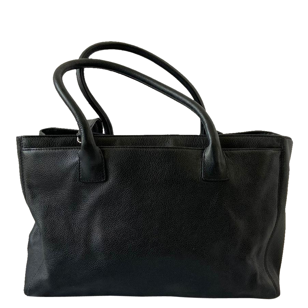 

Chanel Black Leather Executive Cerf Tote Bag