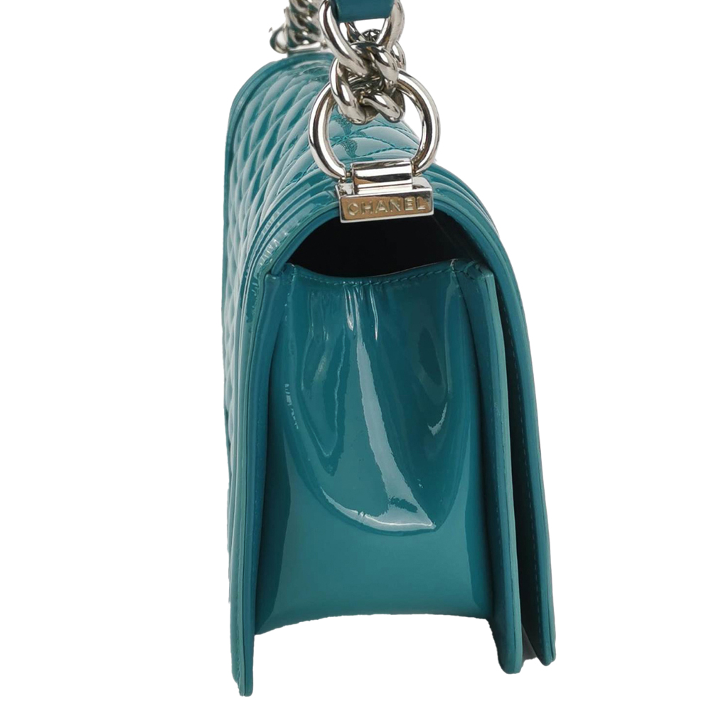 

Chanel Blue Patent Leather Medium Boy Flap Shoulder Bag