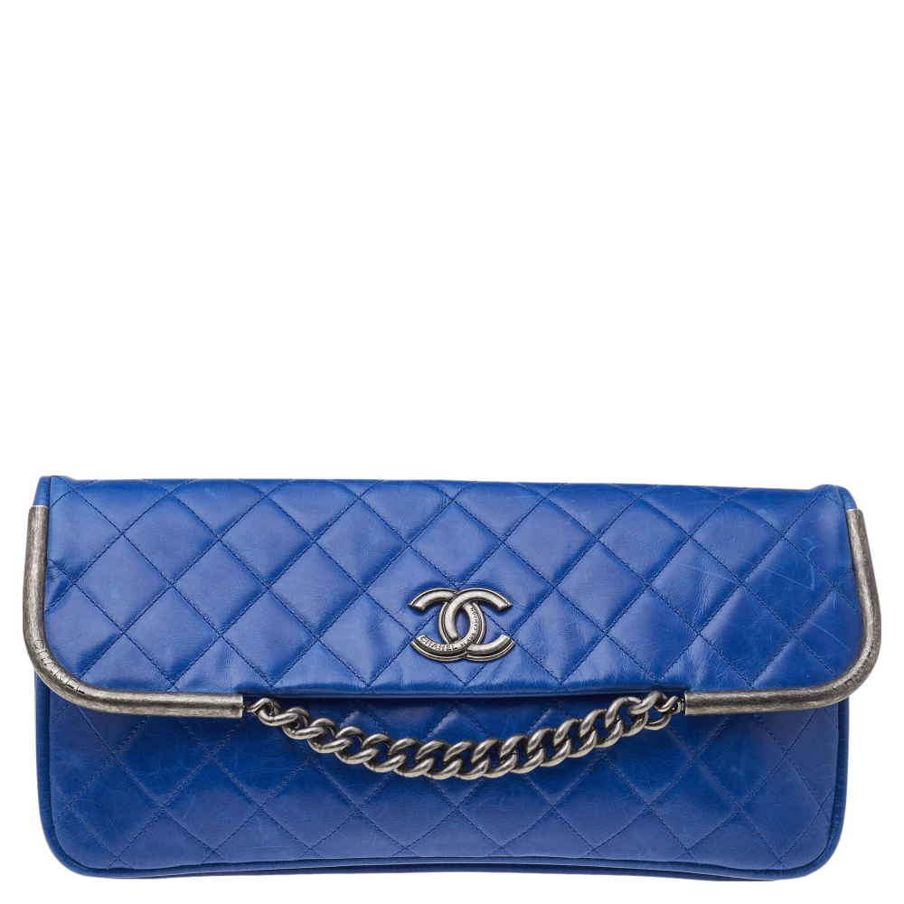 Pre Owned Chanel Blue Quilted Leather CC Chain Flap Wallet