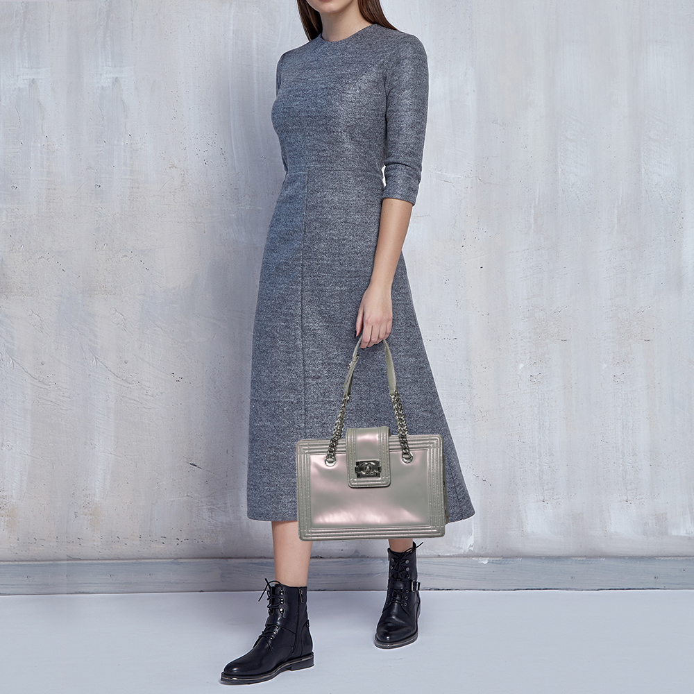 

Chanel Iridescent Grey Patent Leather Boy Flap Shopper Tote