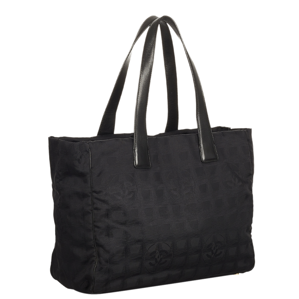 

Chanel Black Nylon Fabric New Travel Line Tote Bag