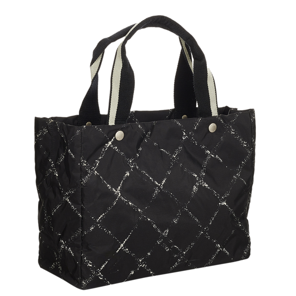 

Chanel Black Nylon Fabric Old Travel Line Tote Bag