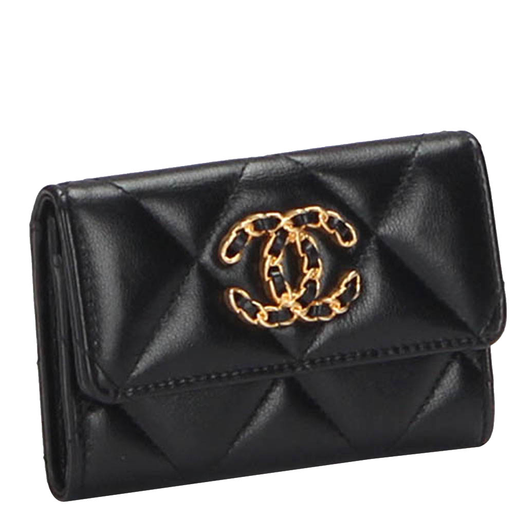 

Chanel Black Leather 19 Flap Coin Wallet