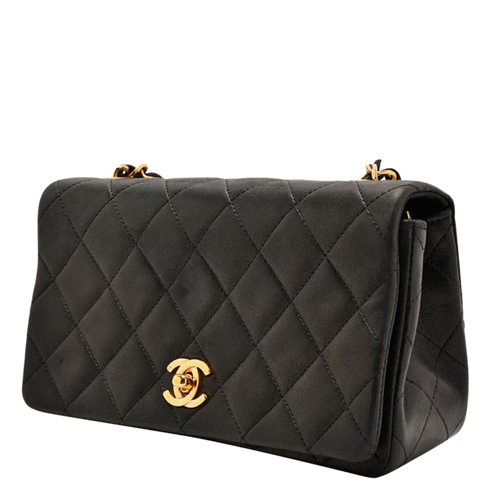 

Chanel Lambskin Quilted Small Single Flap Black