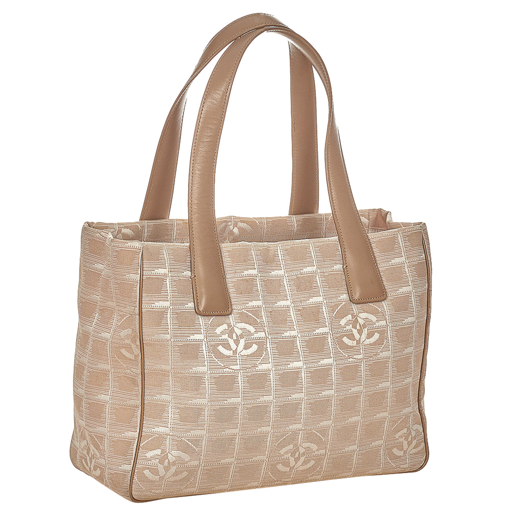 

Chanel Brown/Beige Nylon New Travel Line Tote Bag