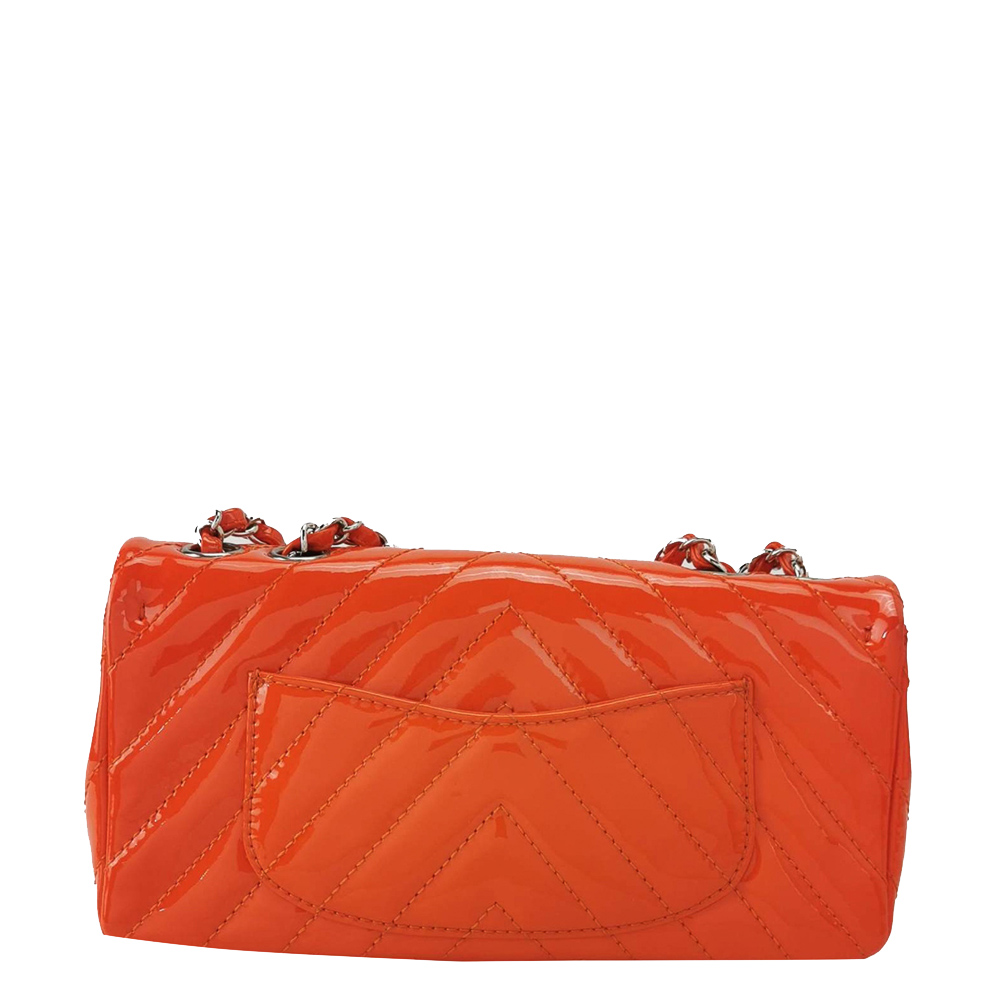 

Chanel Red Patent Leather  Classic Single Flap Shoulder Bag