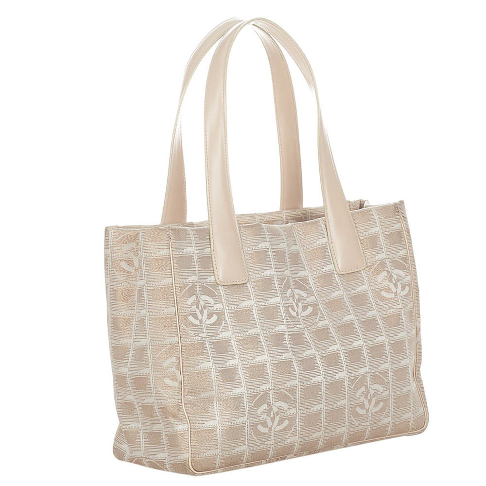 

Chanel Brown/Beige Nylon Fabric Travel Line Tote Bag