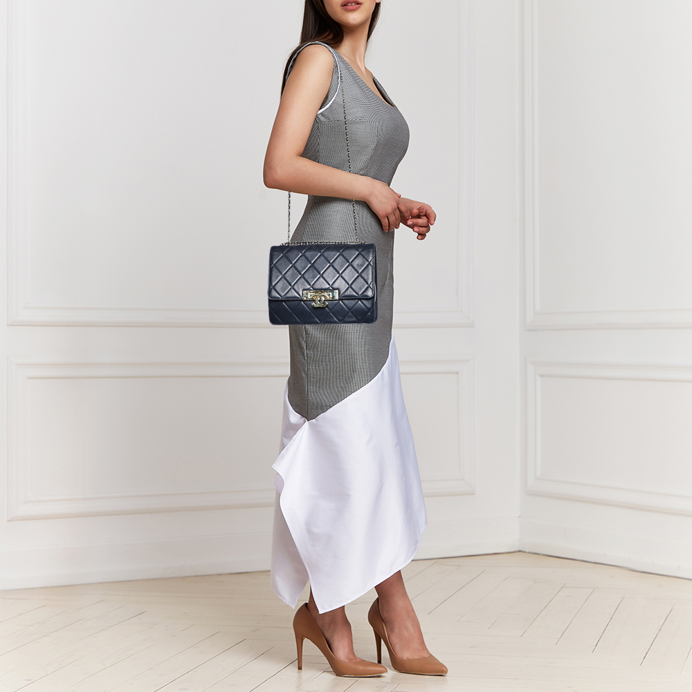 

Chanel Navy Blue Quilted Leather Medium Golden Class Flap Bag