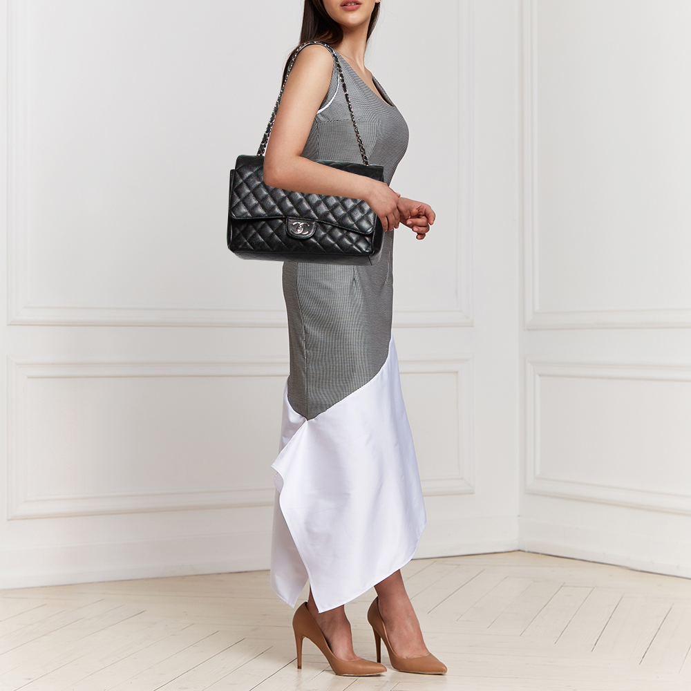 

Chanel Black Quilted Caviar Leather Maxi Classic Double Flap Bag