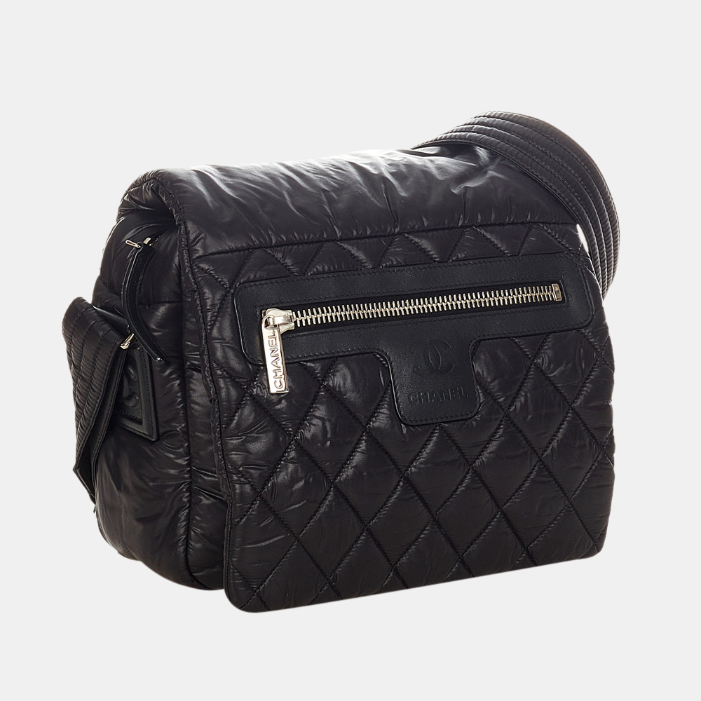

Chanel Black Nylon Coco Cocoon Shoulder Bag