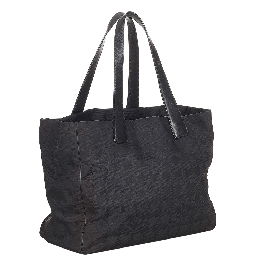 

Chanel Black Nylon New Travel Line Tote Bag