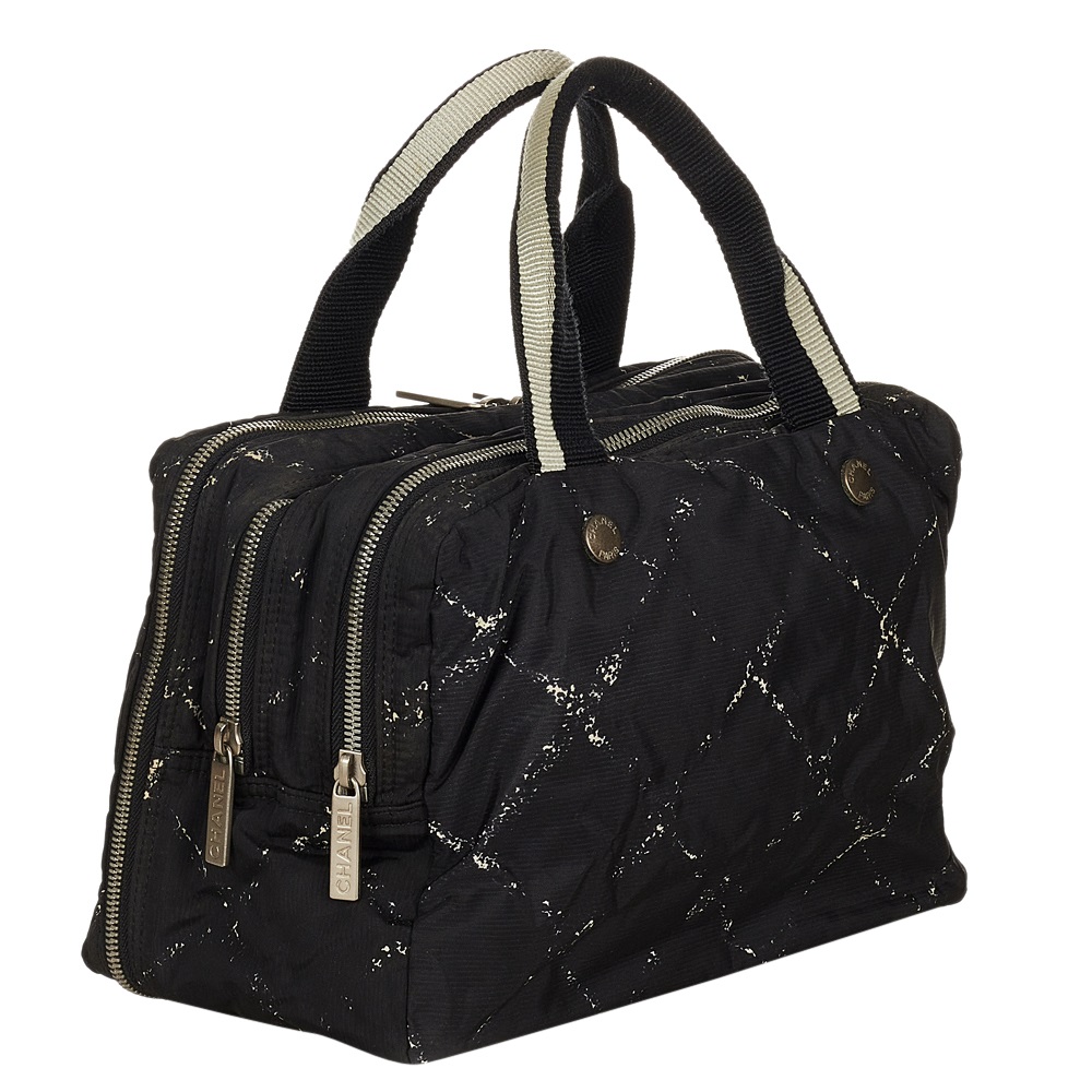 

Chanel Black Canvas Nylon Old Travel Line Bag