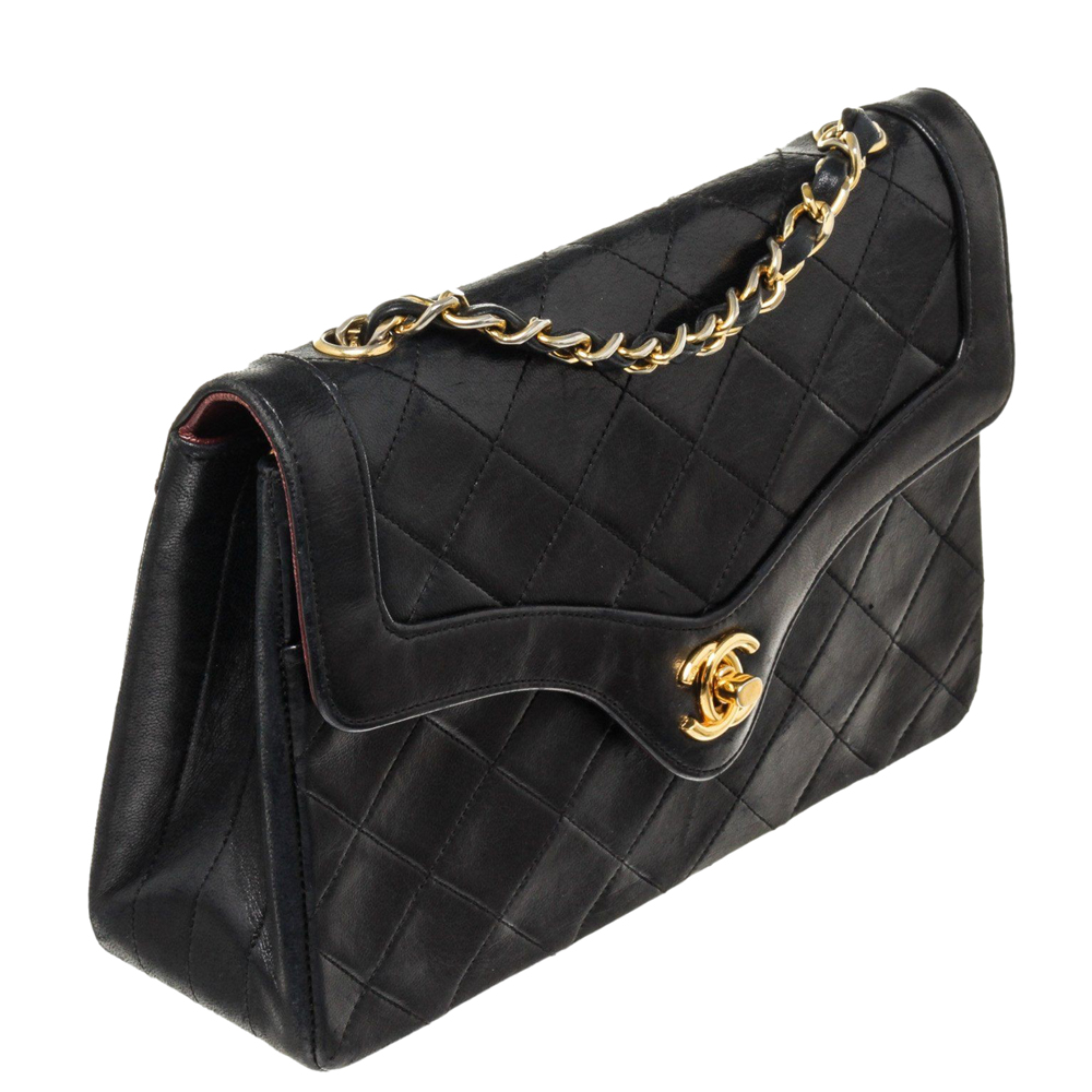 

Chanel Black Leather Vintage Diana Flap Bag
