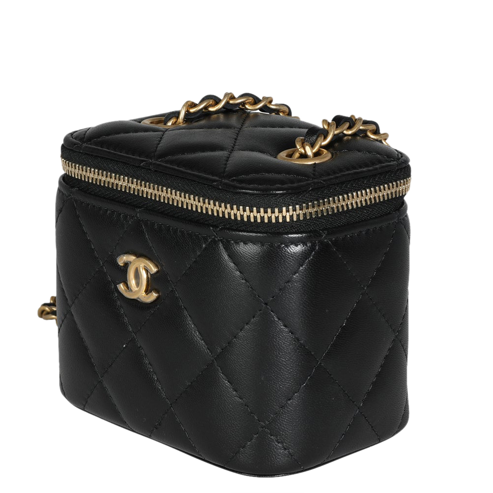 

Chanel Black Quilted Lambskin Leather Pearl Crush Small Box Bag