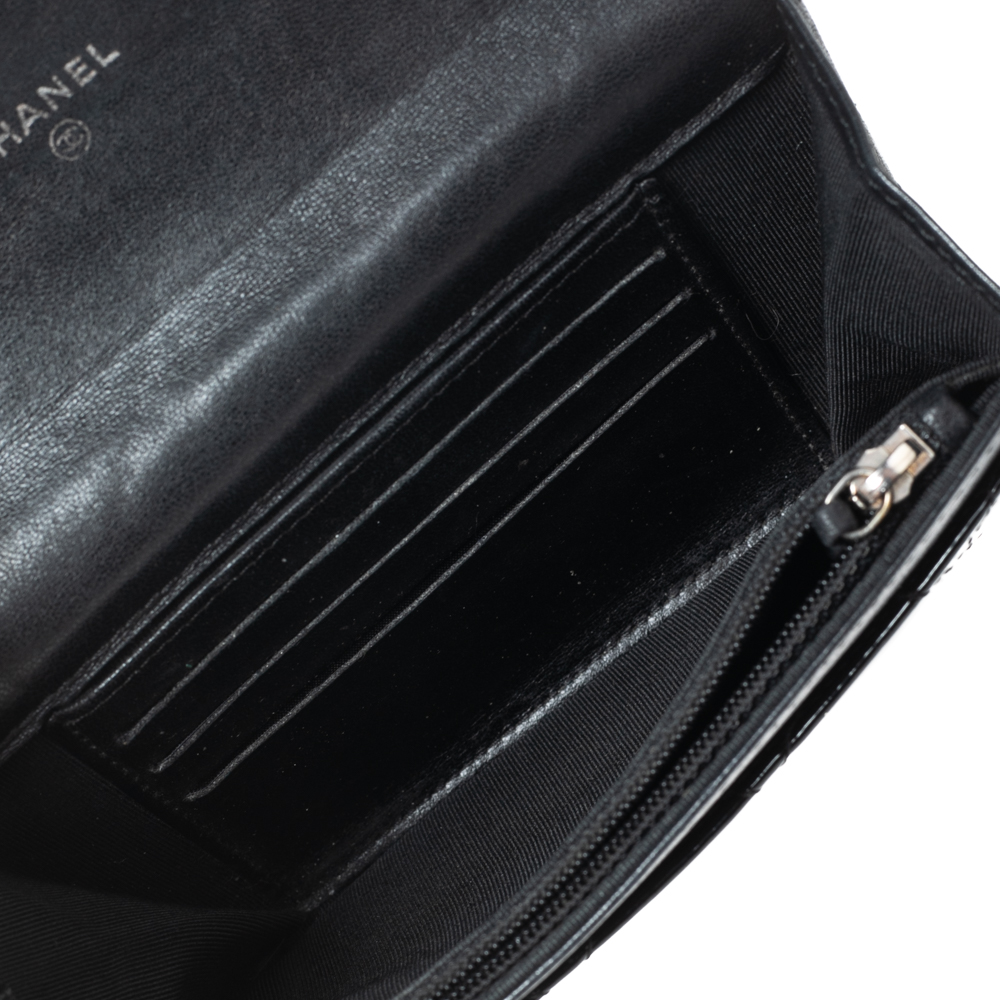 

Chanel Black Quilted Patent Leather Flap Wallet