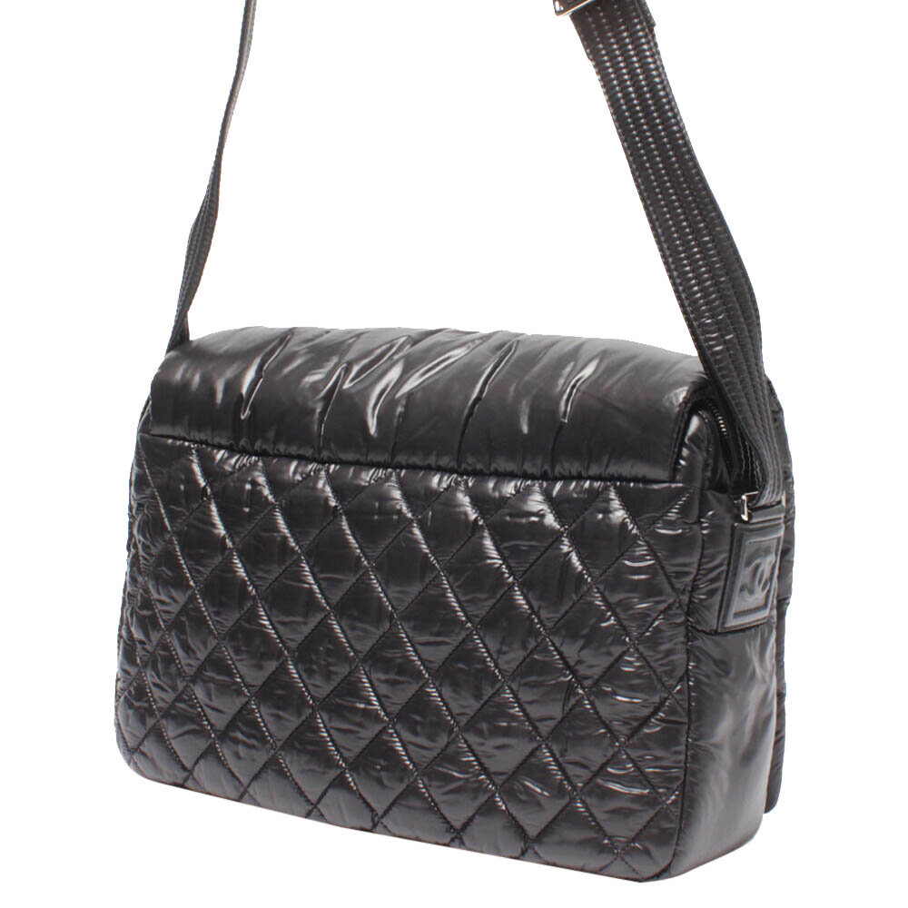 

Chanel Black Nylon Coco Cocoon Shoulder Bag