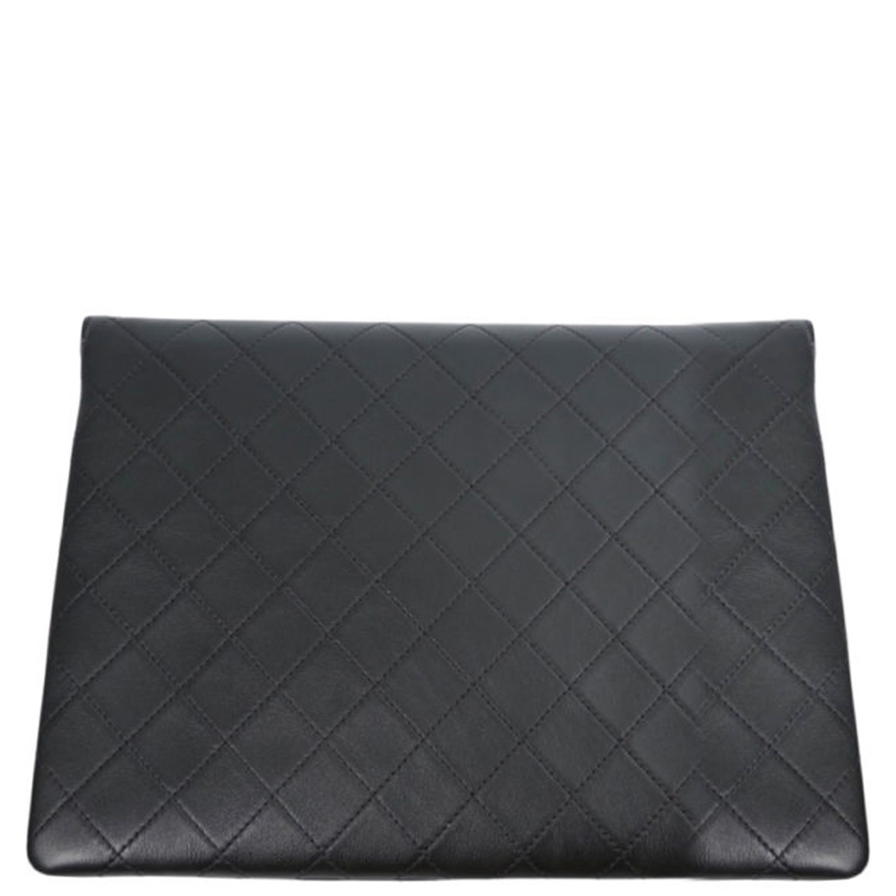 

Chanel Black Leather CC Clutch Bag