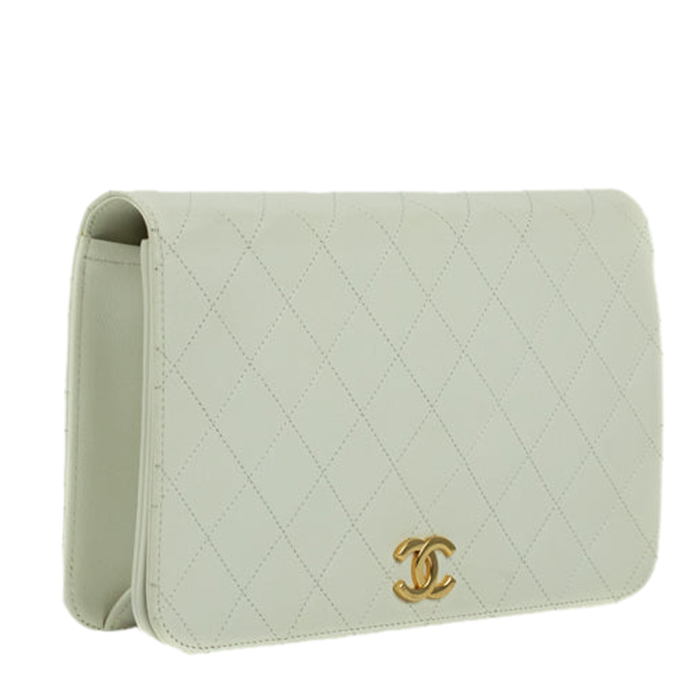 

Chanel White Leather Vintage Flap Bag