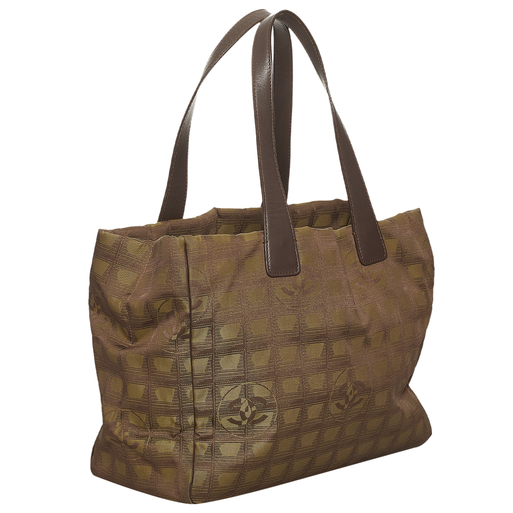 

Chanel Brown Nylon Travel Line Tote Bag