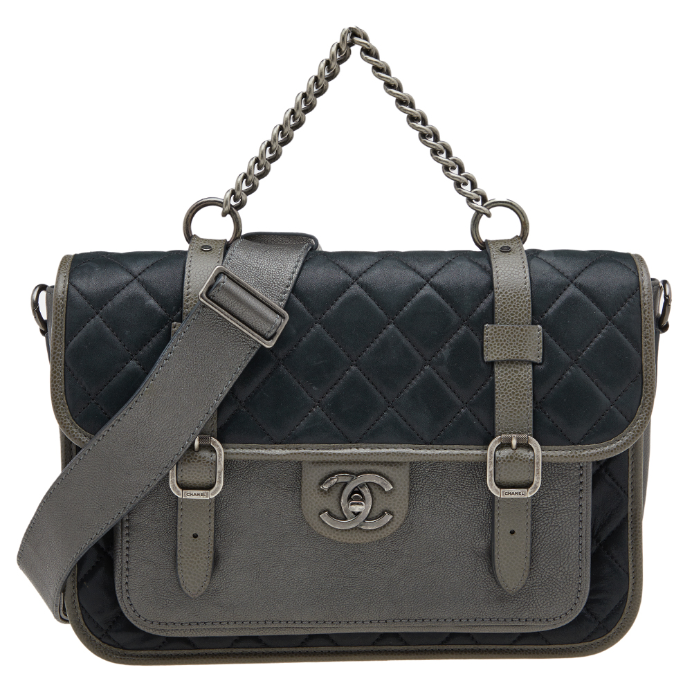 Pre Owned Chanel Metallic Grey/Black Iridescent Leather Paris Bombay Back To School Messenger Bag