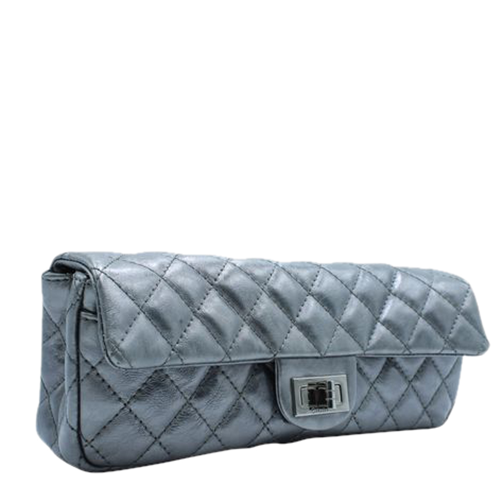

Chanel Silver Quilted Leather Reissue Flap Chain Clutch Bag