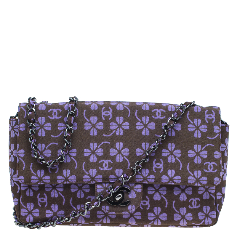 مملوكة مسبقًا Chanel Brown Nylon Four Leave Clover Single Flap Shoulder Bag